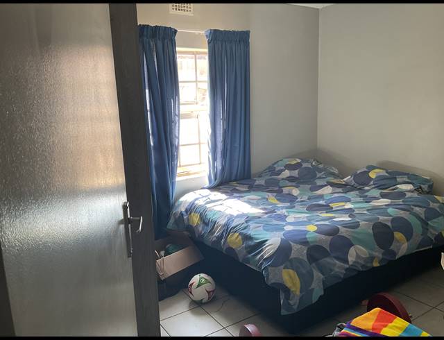 2 BEDROOM APARTMENT FOR SALE IN HEUWELOORD